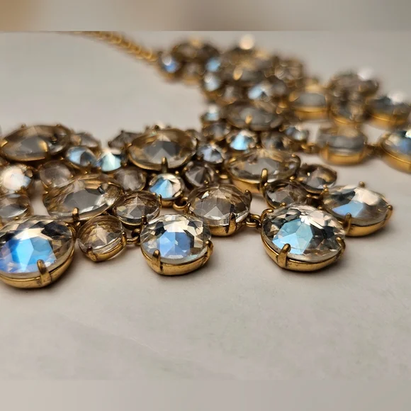 [J. CREW] Gold Crystal Drop Bib Statement Necklace - Picture 15 of 16